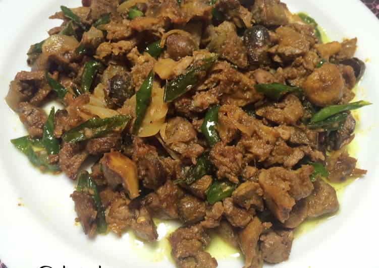 Bumbu Menyiapkan Oseng Ampela Ati Lombok Ijo yang Lezat