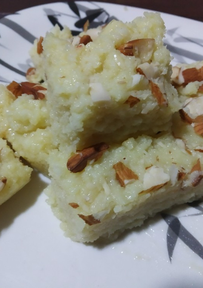 स्वीट कलाकन्द(sweet Kalakand recipe in hindi recipe in hindi) रेसिपी मुख्य फोटो