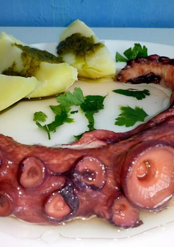 Una foto de Pulpo a la Canaria