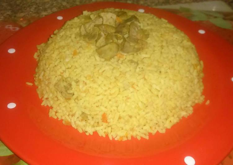 ارز بالخلطه والكبد والقوانص