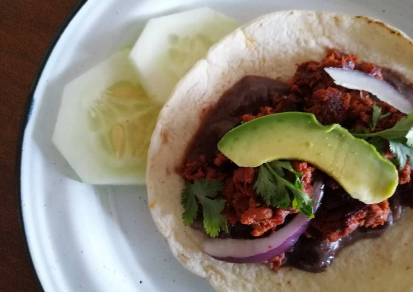 Chorizo de atún con arándanos
