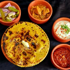 A picture of Bajra Rotlo.