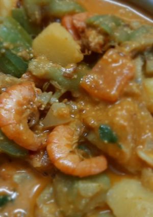 আলু ঝিঙে পোস্ত (Aloo Jhinge Posto Recipe in Bengali) রেসিপির প্রধান ছবি