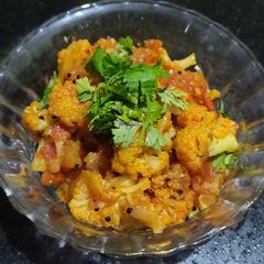 A picture of Cauliflower Curry.