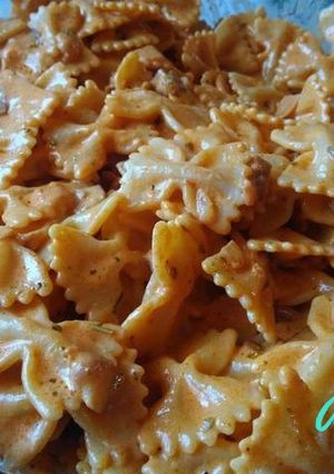 Kolbászos farfalle recept fotója