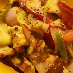 A picture of Joe's Spicy Veggie Salad.