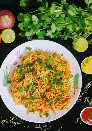 A picture of Chinese Bhel.