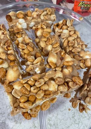 A picture of Homemade Pay Day Bars.