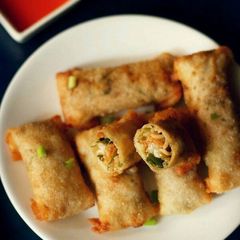 A picture of Veg Spring Roll.