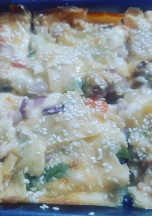 A picture of Pizza pie.