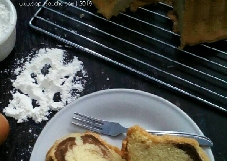 Langkah Mudah untuk Menyiapkan Marble cake yang Enak Banget