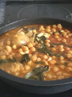 Una foto de Potaje rico y fácil