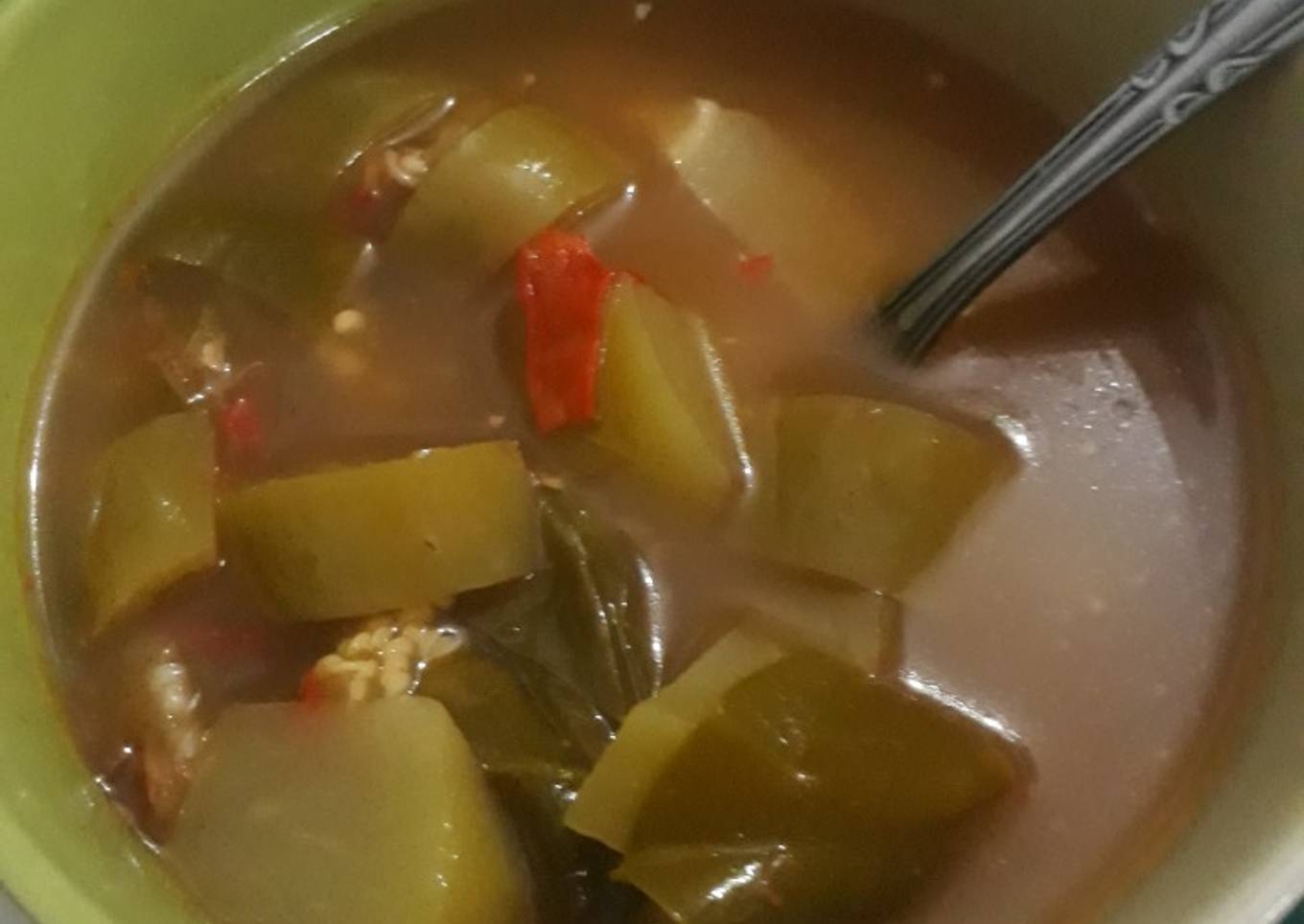 Marinētu skābo dārzeņu omlete