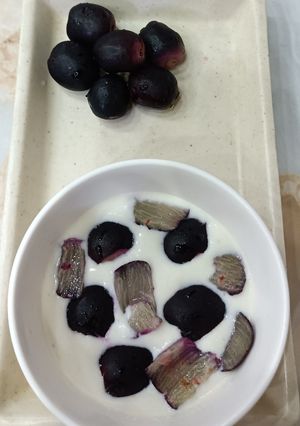 A picture of Jamun Raita.