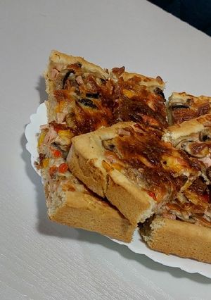 عکسی از دستور پیتزا مرغ و قارچ