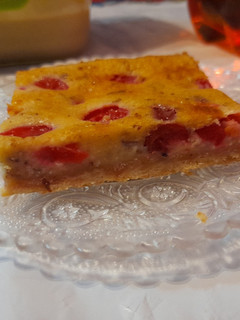Una foto de Kuchen de cerezas 🍒