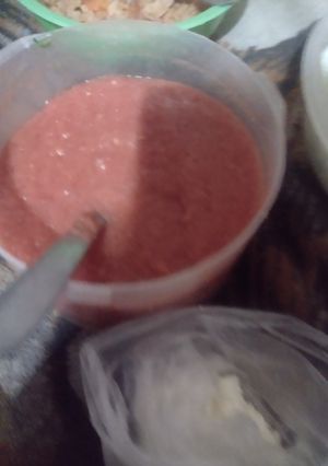 Una foto de Salsa roja de jitomate y con puré de tomate #2🍅😋😋