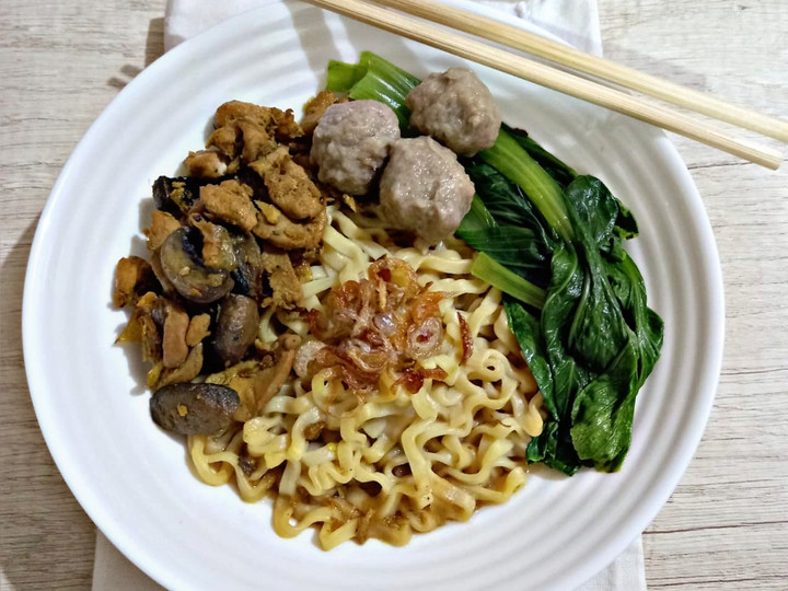 Resep Mie Ayam Jamur dan Bakso Menu Enak Dan Mudah Dibuat