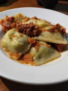 Una foto de Raviolones al curry