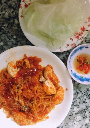 Hình của món Miến tàu hủ ichiban sốt cà chua.