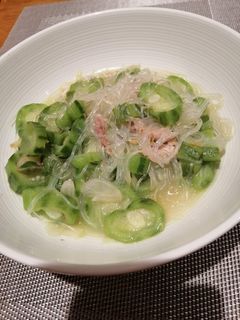 A picture of Snake Gourd with Glass Noodle.