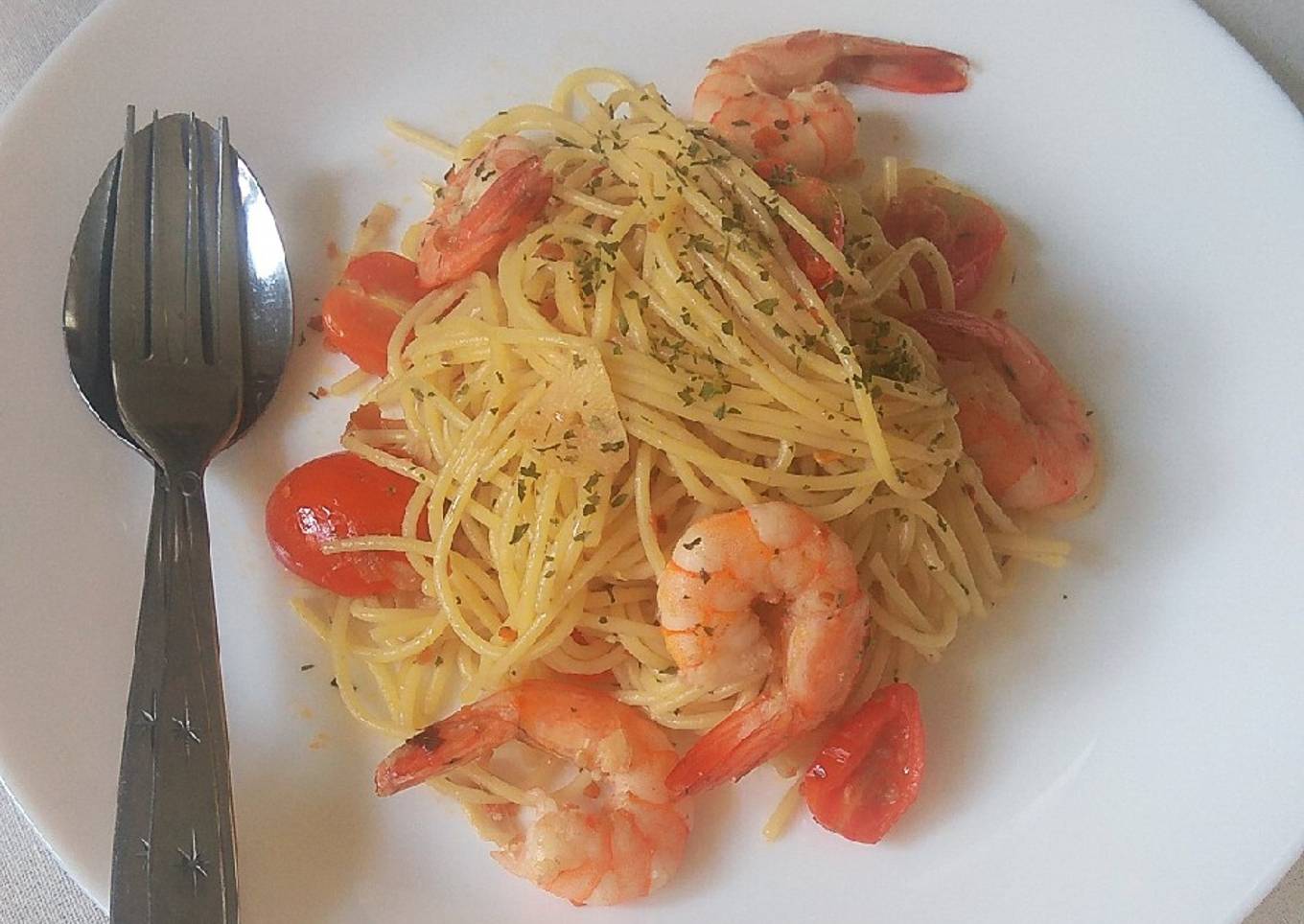Langkah Mudah untuk Membuat Aglio e Olio Udang yang Bikin Ngiler