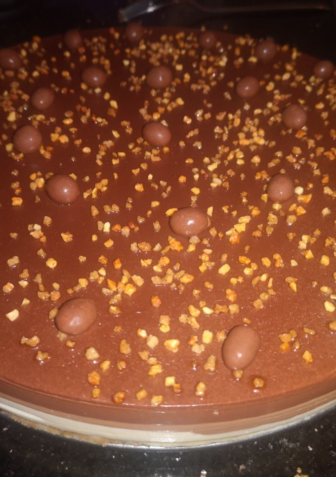 Una foto de Tarta de 3 chocolates con mambo