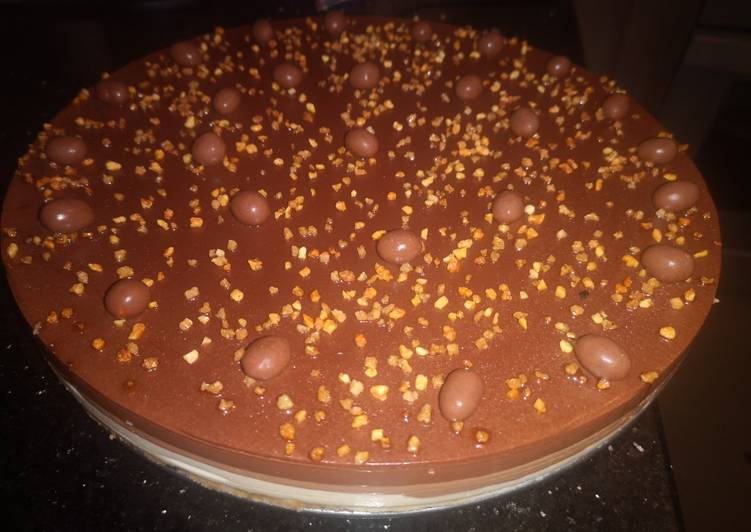 Tarta de 3 chocolates con mambo