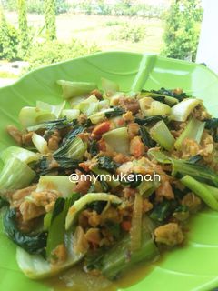 Foto resep Tumis sawi orek telur sederhana (pakcoy)