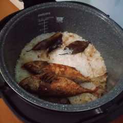 A picture of Nasi liwet mejicom 😋🤗.