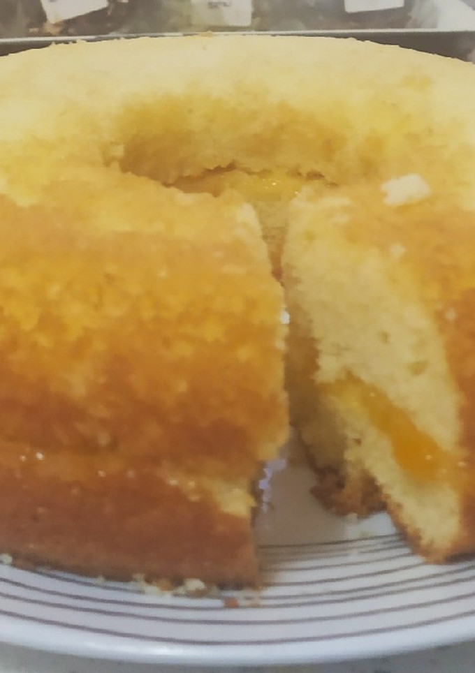 Una foto de Queque de Yogur relleno de mermelada. Canario Solé