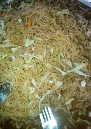 A picture of Indomie.