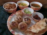 दालबाटी चुरमा (Dal Bati Churma)