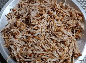 Una foto de Carne estilo COCHINITA PIBIL con ingredientes del Oxxo/tiendita en olla express