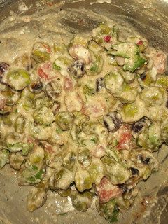 A picture of Roasted green chana salad.