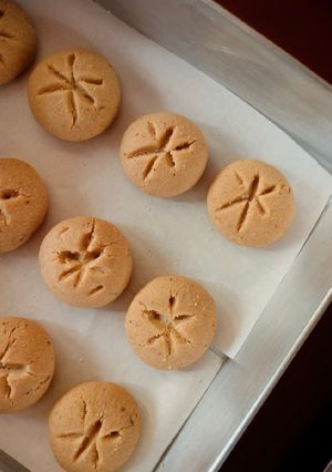 बटर नानखटाई 🤤🤤🍪 रेसिपी चे मुख्य फोटो 