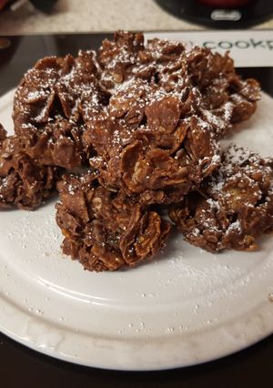 A picture of My Cornflake & Oat Bars with M&Ms choc spread butter crispies 💙.