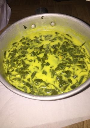 Foto resep Daun Singkong Kuah Santan Kuning