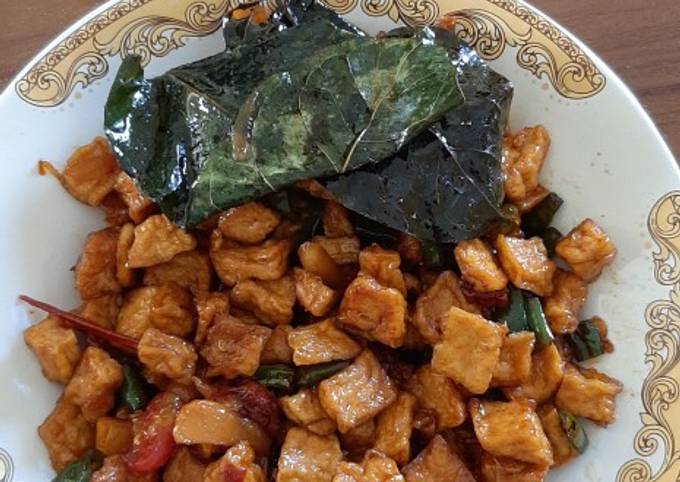 Cager atau Orek Tahu Lombo Ijo