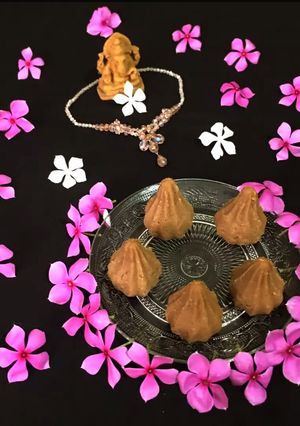 A picture of Wheat Flour Modak.