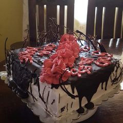 A picture of Rich fruit cake.