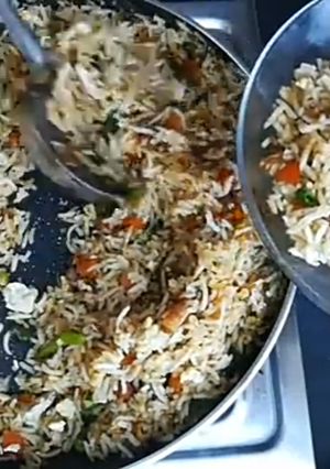 A picture of Egg Fried Rice.