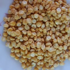 A picture of Chana dal namkeen.