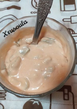 Φωτογραφία της συνταγής Σπιτική Thousand Island Dressing (Σάλτσα χιλίων νησιών)