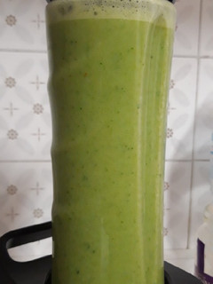 Una foto de Batido detox VERDE que te quiero VERDE