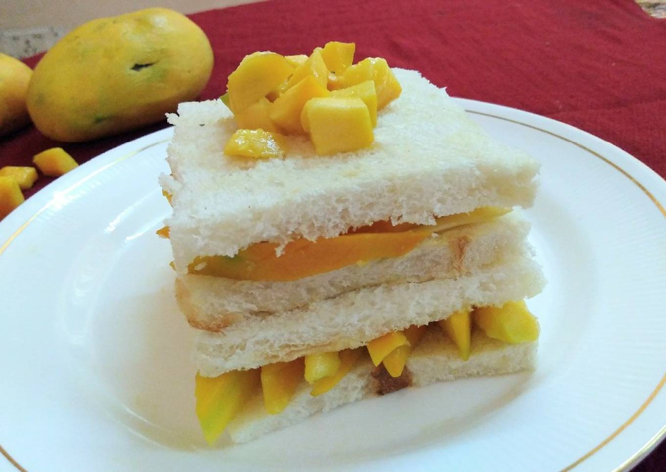 Mango sandwich