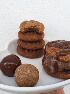 Una foto de Masa de Galletas y Bolitas Energéticas