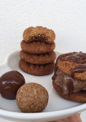 Una foto de Masa de Galletas y Bolitas Energéticas