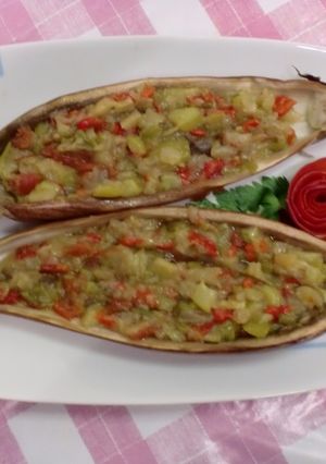 Foto principal de Berenjenas rellenas de verdura