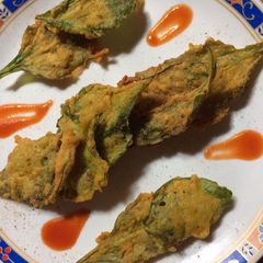 A picture of Palak crispies.